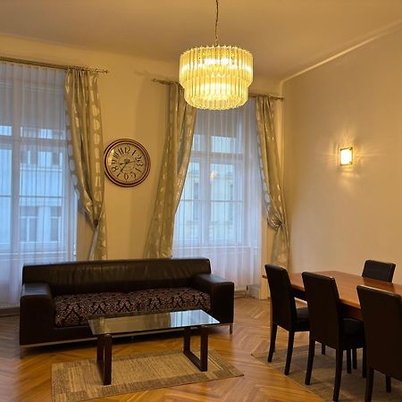 Carlton Suites Viyana Dış mekan fotoğraf