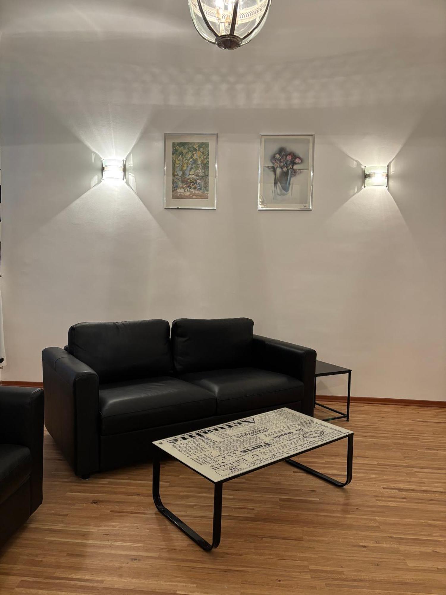 Carlton Suites Viyana Dış mekan fotoğraf