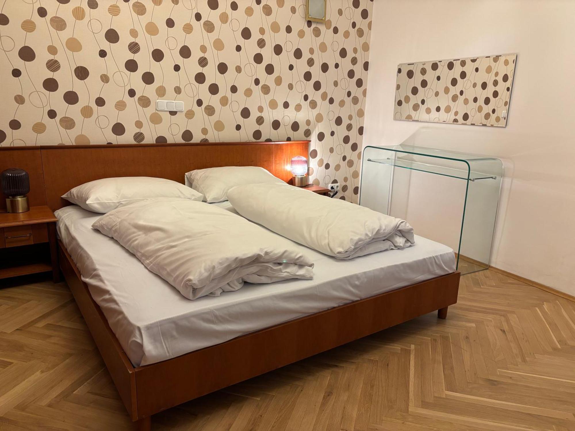 Carlton Suites Viyana Dış mekan fotoğraf