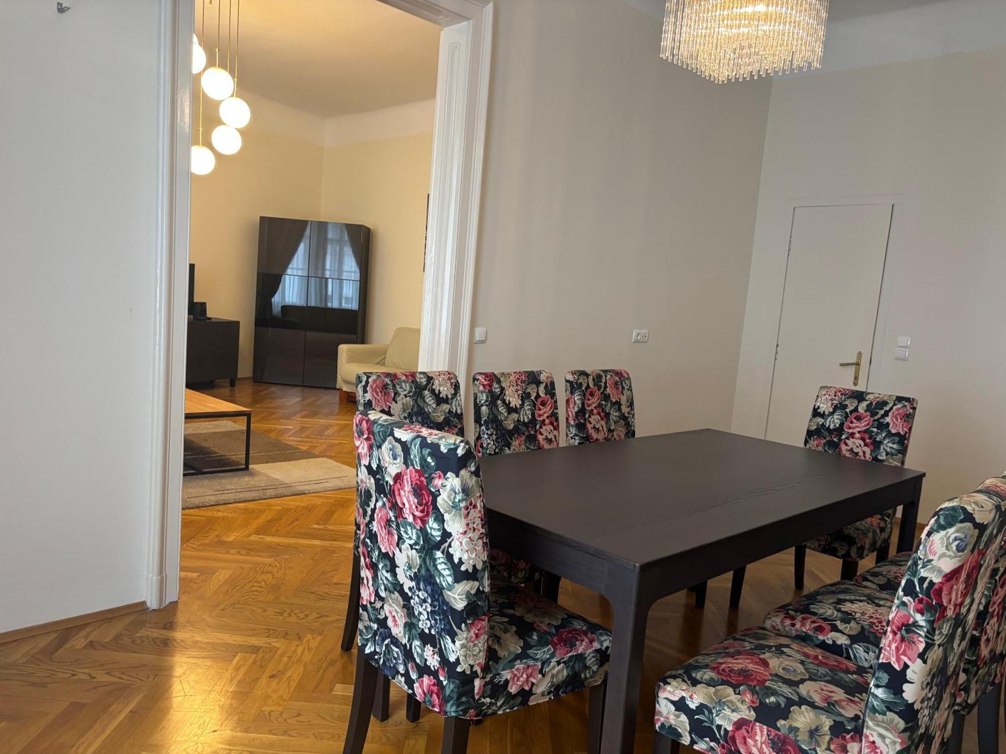 Carlton Suites Viyana Dış mekan fotoğraf