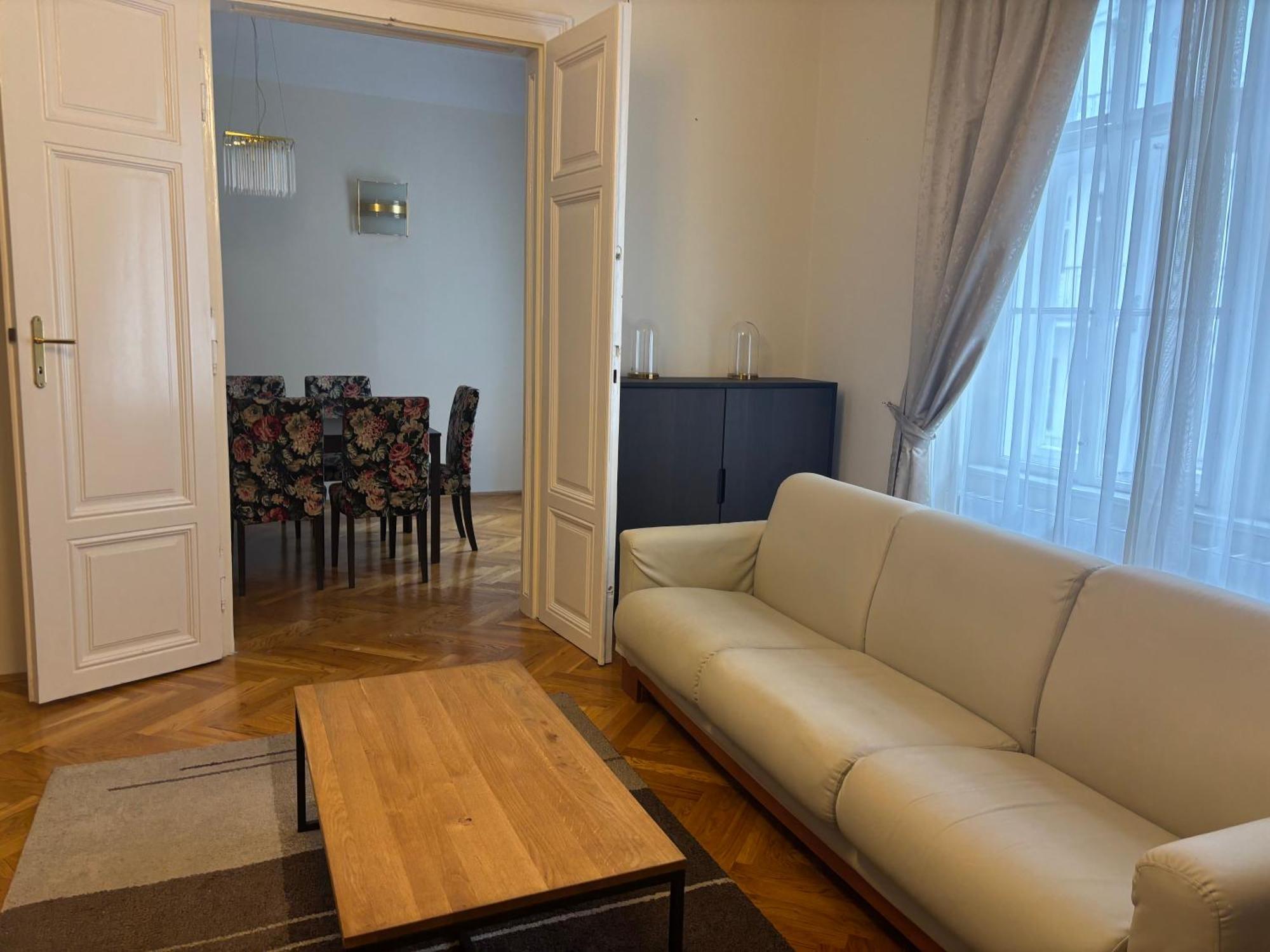Carlton Suites Viyana Dış mekan fotoğraf